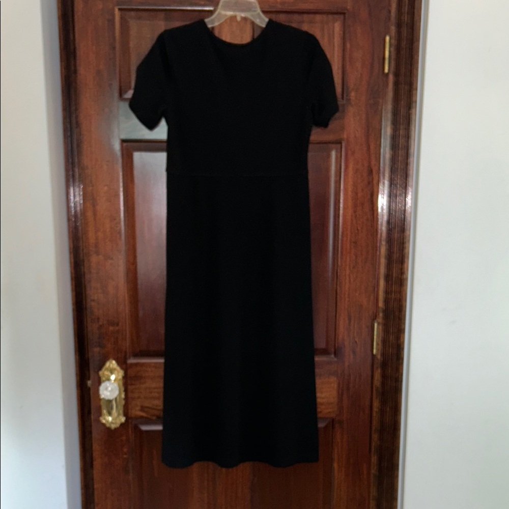 L.L. Bean Classic Black Midi Dress - Picture 5 of 5